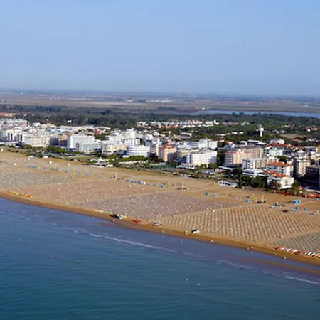 Enjoy The Peace On Our Beautiful Terrace - Beahost Bibione